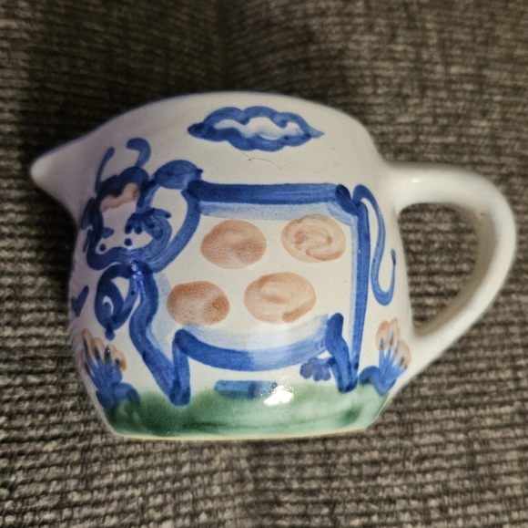 M. A. Hadley Mini Cow Pitcher - Picture 1 of 6